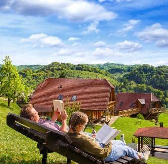 Lasko House | Farm Stay Pirc