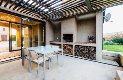 Paarl Apartment | Farm Stay Winelands
