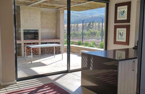 Paarl Apartment | Farm Stay Winelands