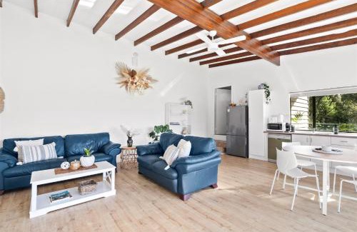 Burnside Apartment | Farm View Villa