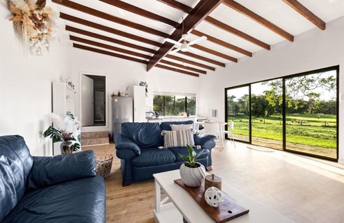 Burnside Apartment | Farm View Villa