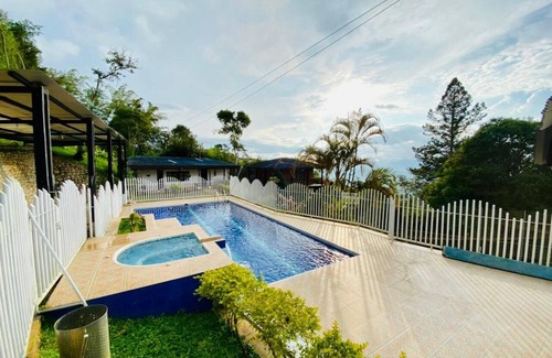Dagua House | FARM VILLA MAJU KM24 VIA EL CARMEN DAGUA