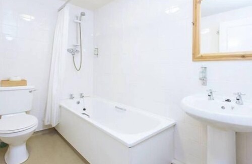 St Merryn Bed & Breakfast | Farmers Arms