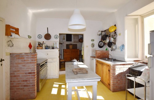 saline breschi Apartment | Farmhouse 200 meters from the sea, 4 bedrooms, 2 large living rooms, 3 bathrooms
