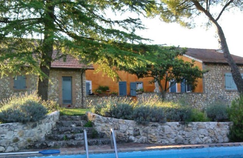 Orte Villa | Farmhouse and swimming pool sleeps 8