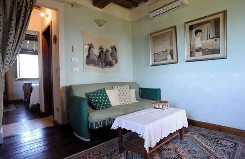 Cantalupo Other | Farmhouse apartment