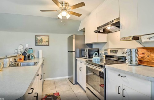 Sewell Apartment | Farmhouse apt that's another home away from home near Philadelphia!