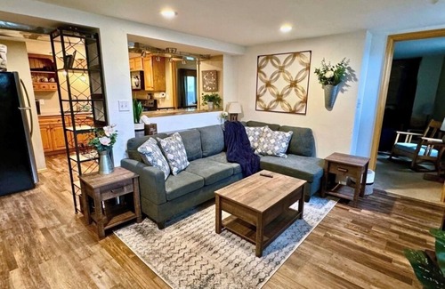 Grand Junction Other | Farmhouse Basement Apartment