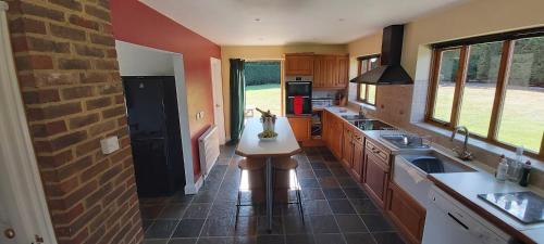 Abbess Roding House | Farmhouse: Beautiful rural location. London from 60 minutes.