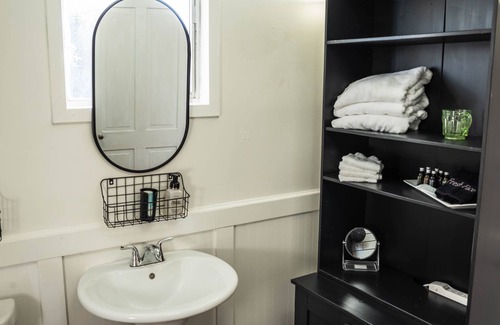 Round Top Other | Farmhouse bed and bath with pool and hot tub