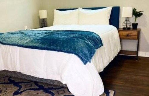 Grapeland House | Farmhouse Bungalow