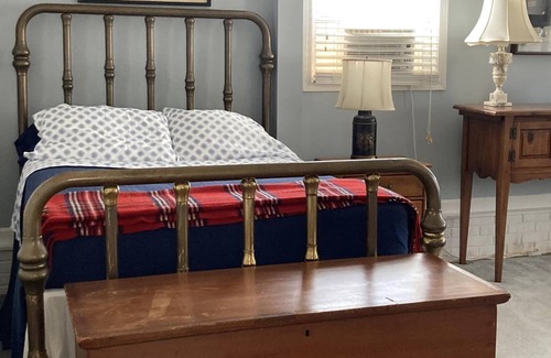 Mocksville Apartment | Farmhouse Charm in Historic Mocksville NC - a small town favorite.