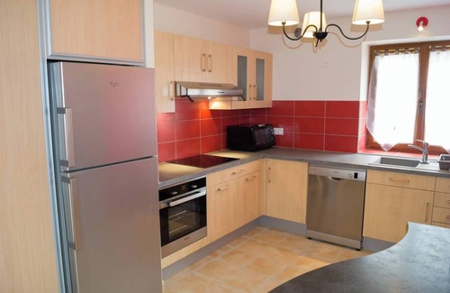 Beauvoir-de-Marc Villa | Farmhouse cottage - 240m2 - billiards - fussball