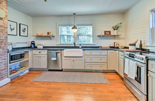 Browns Summit Cottage | Farmhouse Cottage on 10 Acres: Trails On-Site