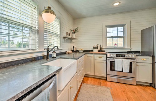 Browns Summit Cottage | Farmhouse Cottage on 10 Acres: Trails On-Site