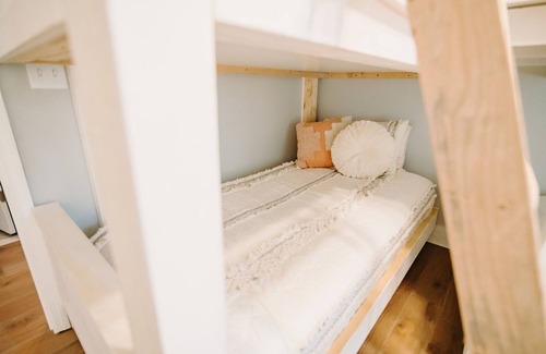 Benton Other | Farmhouse Country Paradise -Pet Friendly-