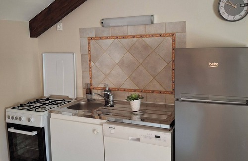 Chabournay Apartment | FARMHOUSE 10 MINUTES FROM FUTUROSCOPE