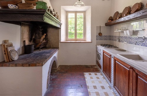Corpolo House | Farmhouse from the 1600s, former home of the Terrerosse Farm.