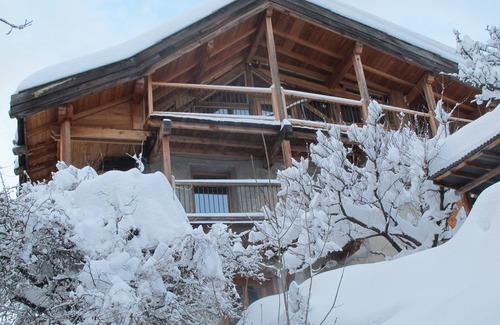 La Roche-de-Rame House | Farmhouse in a mountain village hamlet