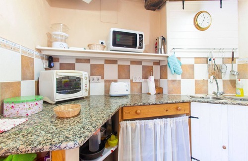 Panton Other | Farmhouse in Castrotañe near Sil Cañon