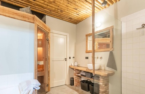 Municipality of Staphorst House | Farmhouse in Staphorst with sauna