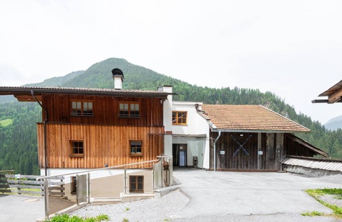 Tobadill Apartment | Farmhouse in Tobadill with Mountain Views