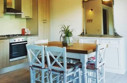 Varese Ligure Apartment | Farmhouse " LISSA HOUSE "