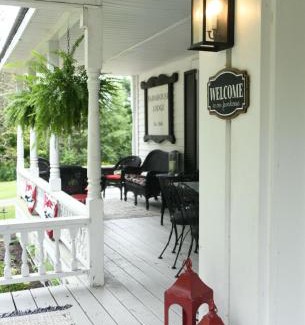 Altmar House | Farmhouse Lodge