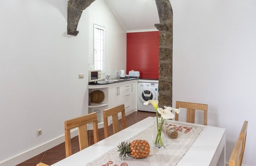 Nordeste House | Farmhouse (Mountain View)