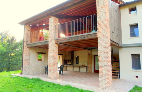 Asolo Apartment | Farmhouse near Lake Garda with Garden