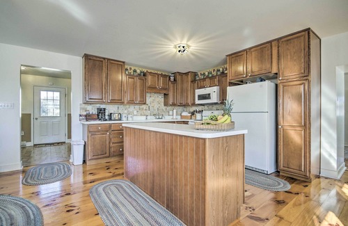 Taneytown House | Farmhouse on River, 12 Miles to Liberty Mountain