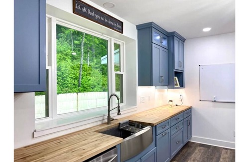 Hickman Other | Farmhouse, Pickleball Court, Bamboo Maze, and Creek Stomping on 27 Acres