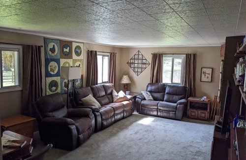 Vernonia Other | Farmhouse relaxation on the linear bike trail