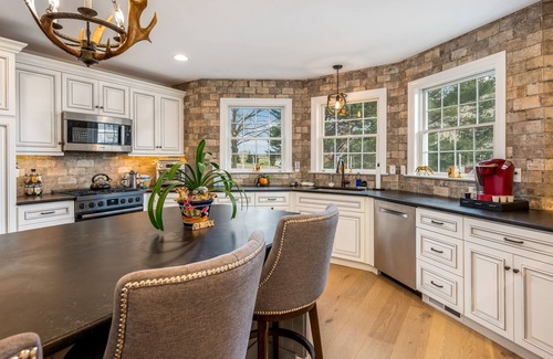 Coatesville Other | Farmhouse-Retreat Horses, Grapes & Orchards
