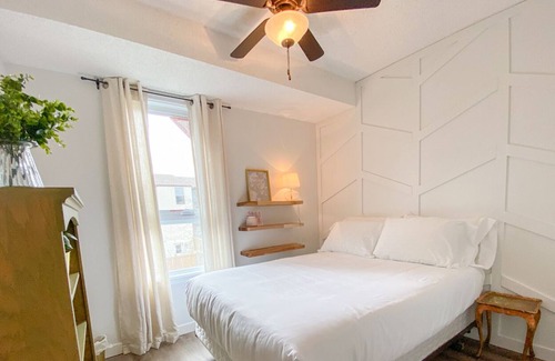 Hinton Condo | Farmhouse Style Condo Close to Jasper Park Gate