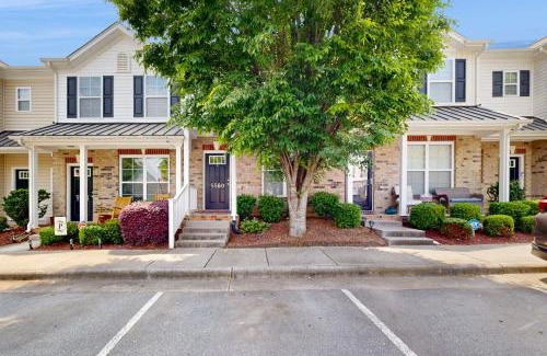 Winston - Salem House | Farmhouse