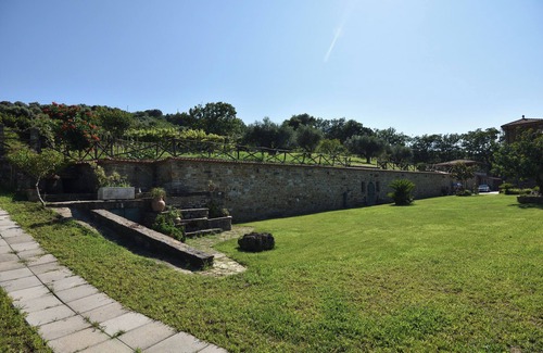 Perdifumo House | Farmhouse with infinity pool. Ideal for groups.