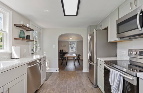 Shepherdstown Other | Farmhouse Writer's Retreat in Historic Shepherdstown
