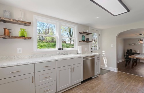 Shepherdstown Other | Farmhouse Writer's Retreat in Historic Shepherdstown