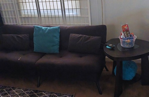 Farmington Hills House | Farmington Hills Cozy Tiny Home House