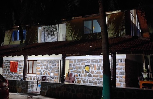 Coimbatore Other | Farmstay located amidst coconut farm within one hour drive from Coimbatore city.