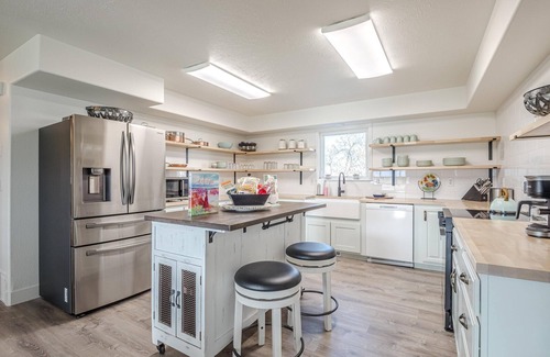 Fruita House | Farmstead Escape: Country Luxury Home Near Monument Trails
