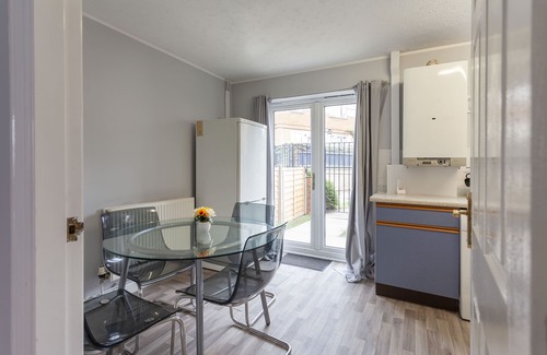 Thorpe Satchville House | Farndale: clean*wifi*close2city*en-suit*