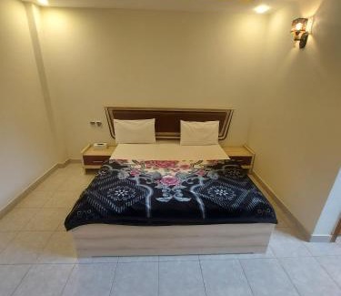 Miandam Hotel | Farooq hotel