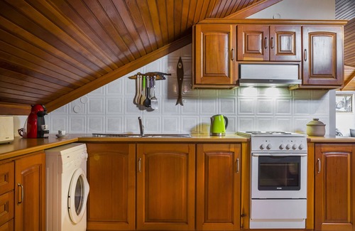 Matsoukata House | Faros Residence - Adults Only