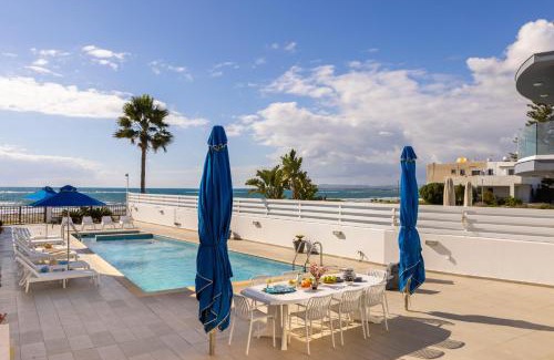 Pervolia Villa | Faros Seaside Villa Larnaca