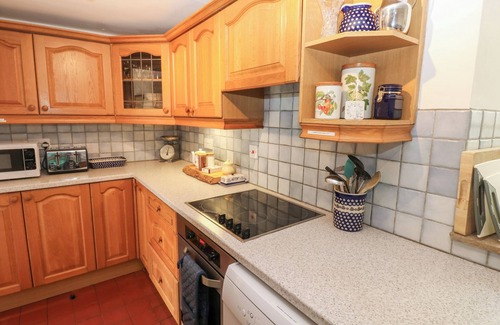 Garsdale Cottage | FARRIER'S COTTAGE, pet friendly, with open fire in Garsdale