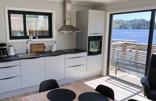 Farsund House | Farsund Nordstranda Fewo 2