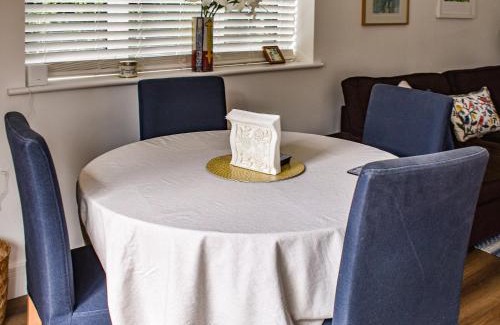 Epsom House | Farthing