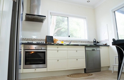 Pickering Brook Cottage | Farview Guest Accommodation